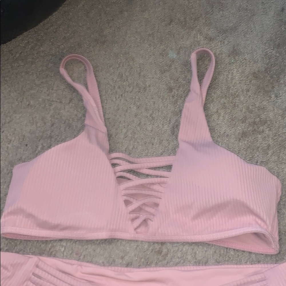 Bikini set - Picture 3 of 4